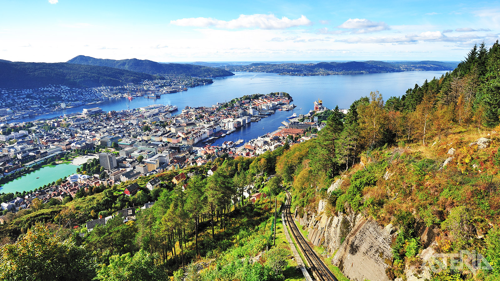 Voor een fantastisch zicht op Bergen kun je naar de top van de berg Fløyen
