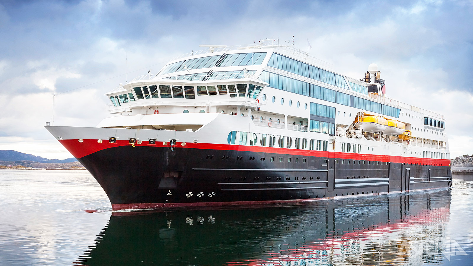 De Hurtigruten-schepen varen al meer dan 125 jaar langs één van de mooiste kustlijnen ter wereld