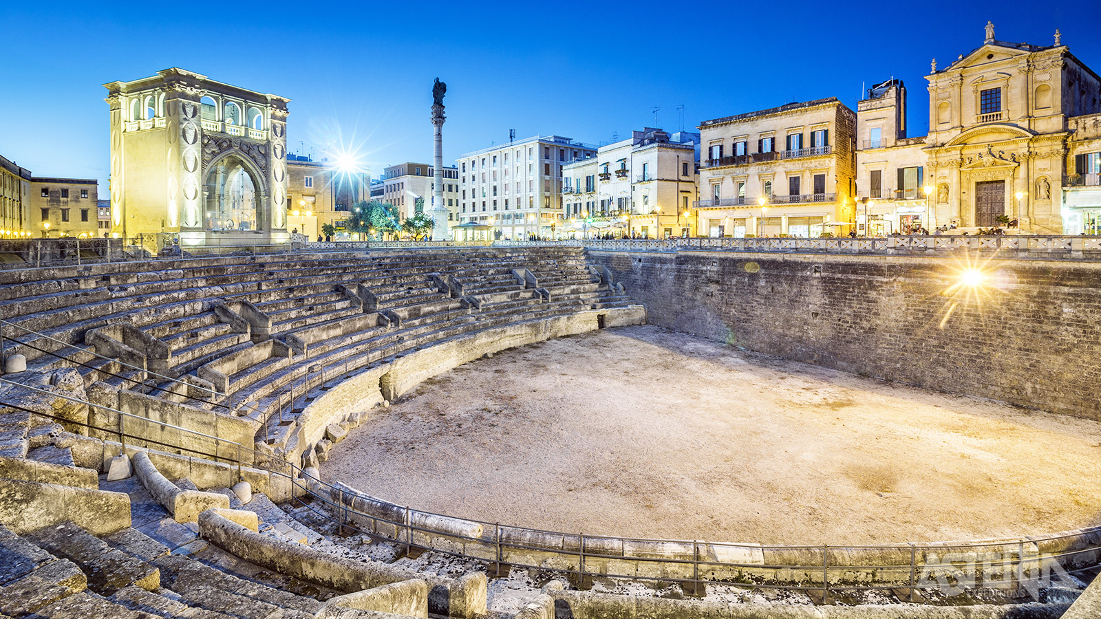 In Lecce wandel je langs Piazza Sant’Oronzo met zijn amfitheater