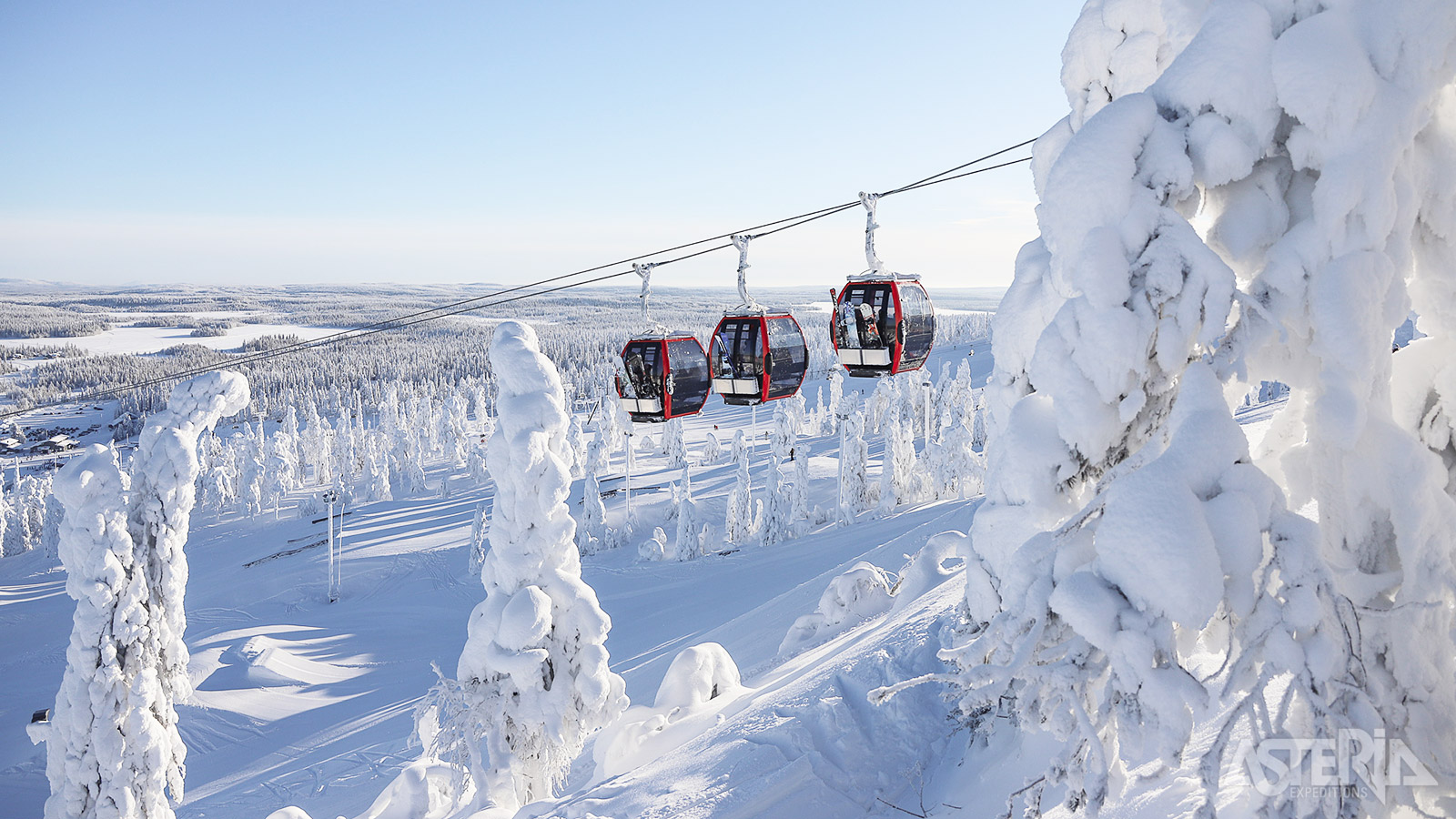 Ruka is een gezellig dorpje op 25km van Kuusamo en tevens het oudste en wellicht beroemdste skioord van Finland